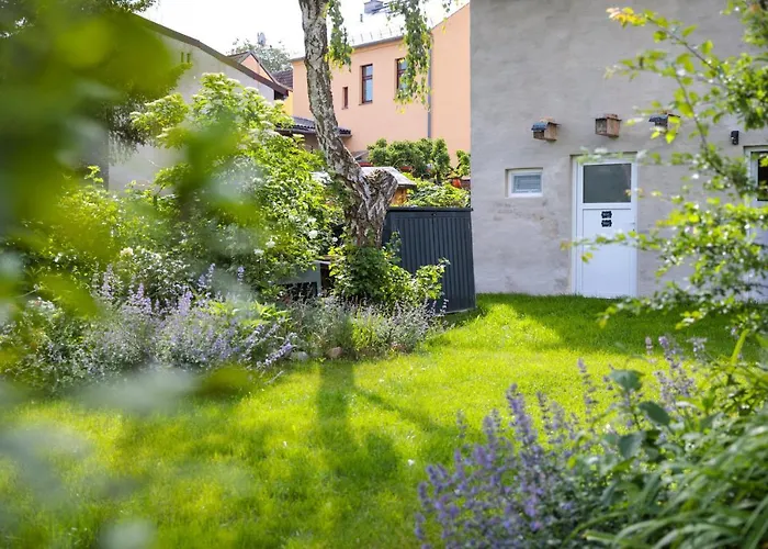 Atelierhaus Auf Der Insel Werder Mit Garten, W-Lan Und Netflix